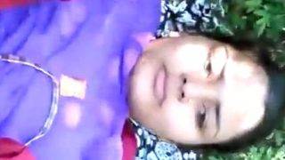Desi Liar Di Hutan, Ngentot Liar Di Alam Bebas