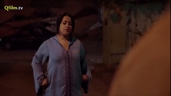 Ibu Arab Montok Berjilbab Pantat Besar Ditumpahi Sperma