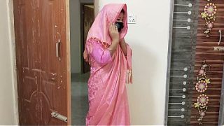 Desi Bhabhi Digebuki Ganas Sama Dever, Suara Benggolnya Bikin Teler