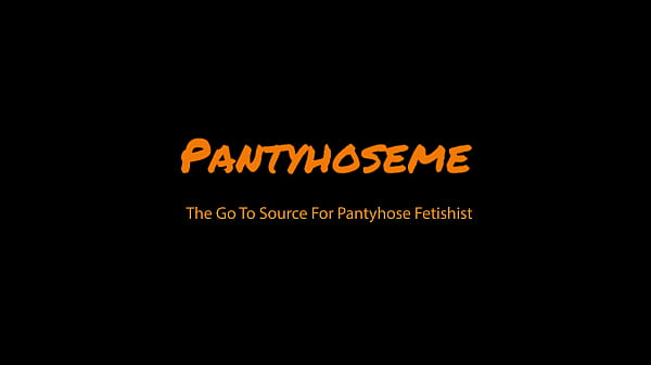 Ashley Tante Panas Menggoda Dengan Stoking Mengilap, Bercinta Liar Dengan Adik Tiri