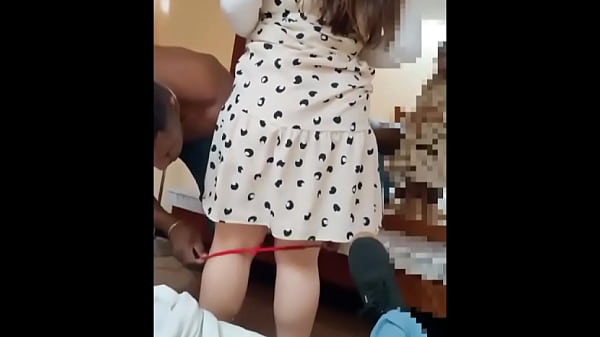 Setelah Jadi Bahan Omongan, Akhirnya Aku Temui Si Jalang Itu Dan Akhirnya Kalian Pasti Tahu, Kontol Gede Dan Tebal Masuk Ke Dalam Si Istri Di Depan Mata Suaminya
