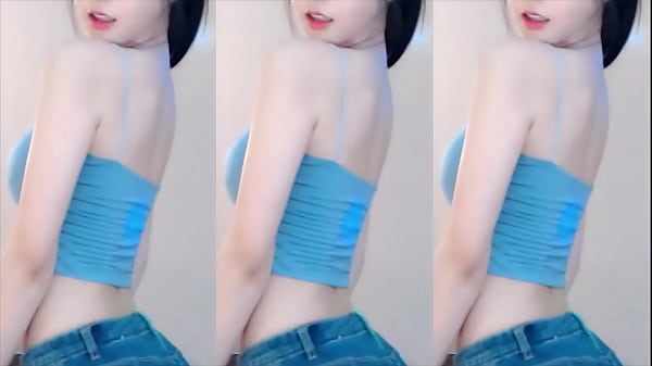 Gái Tàu Uốn éo Kích Thích Khiến Cánh Mày Râu Sục Sôi