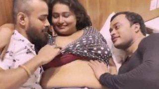 Goyang Tiga Desi – Film Panas Pervert (ii)