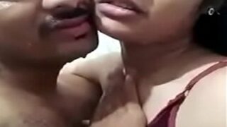 Jija Mesum Menggoda Sali Panas Dalam Video Adegan Intim