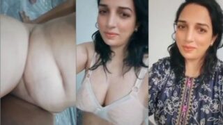 Tante Delhi Bikin Video Bugil, Pamer Payudara Dan Memeknya