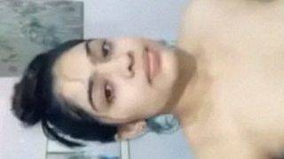 Video Mandi Cewek Desi Yang Bikin Goyang