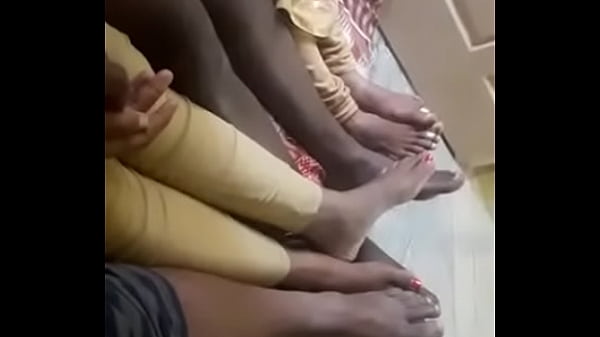 Pasangan Swinger Desi Janvi – Video Panas Mp4