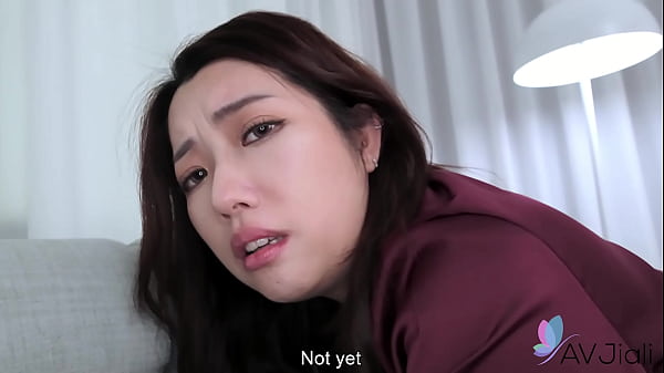 Cici, Ibu Rumah Tangga Tiongkok Seksi Dengan Payudara Besar, Bermain Dengan Kontol Keras