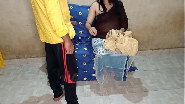 ससुराल में दामाद ने सास को पहली बार जबरदस्ती चोदा, गर्मागर्म हिंदी आवाज में अश्लील कहानी