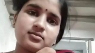 Chhindwara Istri Desi Pamer Tetek Montok Mentega.