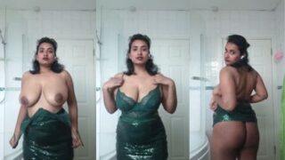 Gadis Tamil Telanjang Bugil Memamerkan Payudara Dan Pantatnya Yang Montok