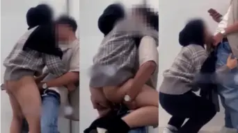 Hijab Ngewe Di Parkiran Mall Jadi Viral, Bikin Makin Panas.