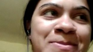 Monalisha Nath Telanjang Bugil Di Panggilan Video Whatsapp