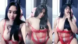 Shellaaa Kembali Dengan Lingerie Merah Toge Yang Menggoda Dan Menggairahkan