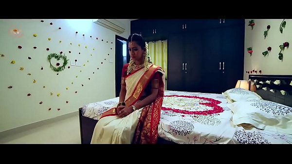 Film Hindi Pendek Baru, Bikin Makin Pengen Ngerasain Panasnya Adegan-adegannya!