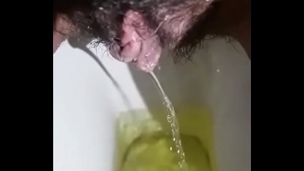 Bokep India Desi Ngocok Sambil Pipis