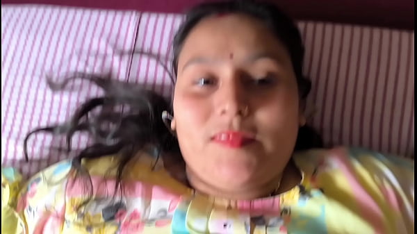 Gairah Membara Cinta Desi