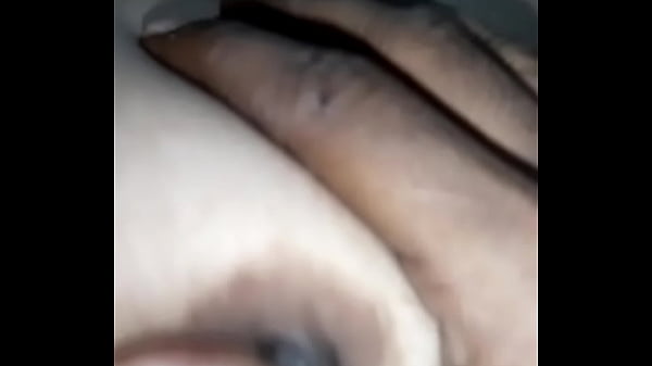 Menggoda Bhabhi Desi Di Siang Hari