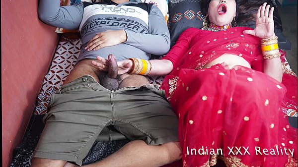 Ibu Tiri India Sama Anak Tiri, Main Sebelum Holi, Gaya Panas Bikin Mabuk
