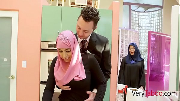 Arab Anak Tiri Berhijab Ngewe Ella Knox Sambil Crot Di Mana-mana