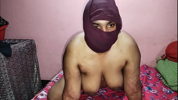 Make-up Wala Gandu Ghar Pe Hi Sexy Indian Model Client Ko Zor Se Chodta Hai, Hindi Audio Mein Chudai Ki Awaazein