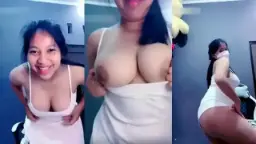Cewek Montok Goyang Sampe Bawah, Bikin Meleleh.