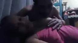 Nenen Istri Digoyangin Sampe Muncrat