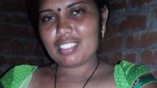 Telanjang Bulat, Desi Kampung, Video Mms Panas Menggoda