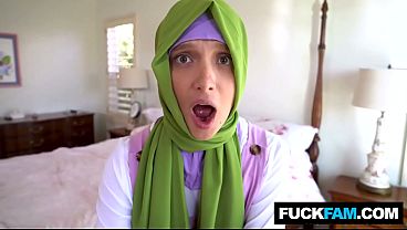 Hijabi Nafsuan Pertama Kali Ngerasain Kontol Besar Izzy Lush & Donnie Rock