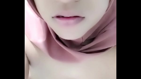 Vcs Sama Sialan, Mumpung Suami Lagi Keluar, Enak Banget Mainin Badan