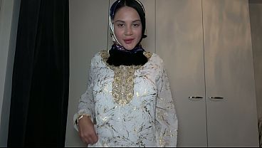 Pov – Ngewe Stepseksi Muslimah Berhijab, Romantis Tapi Penuh Nafsu