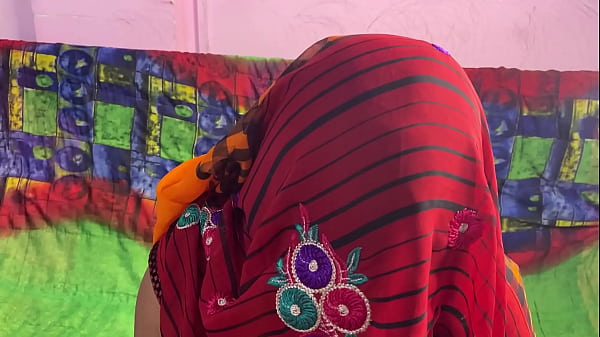 Sasur Ne Apni Bahu Ko Jab Raat Ko Sone Jaa Rahi Thi Tabhi Jor Se Chod Diya — Desi Indian Hard Sex Viral Mms Dengan Suara Hindi Panas.