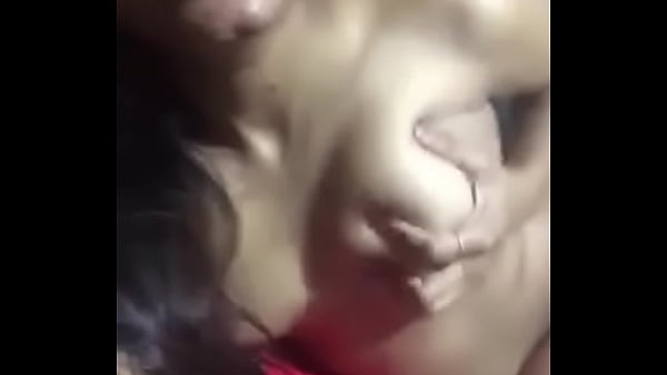 Bini India Lagi Horny Banget, Nungguin Digaruk.