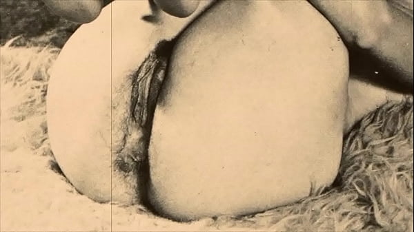 Cerita Mesum Ibu-ibu Tua Sendirian Di Rumah, Porno Banget