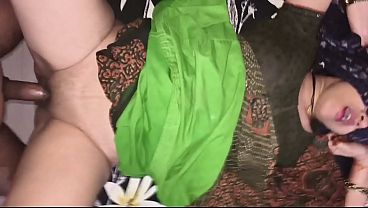 Adik Tiri Desi Digebukin Habis-habisan Sama Kakak Tiri Pas Di Rumah Sendirian, Full Film Pake Suara Hindi
