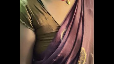 Aku Pengen Banget Sama Ibu Rumah Tangga India Yang Seksi Banget, Bikin Makin Liar.
