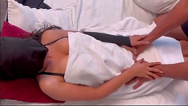 Desi Bhabhi Ketat Banget Dikocok Habis Sama Adik Ipar, Video Xxx Viralnya Bikin Ngilu, Suara Hindi Bikin Makin Panas