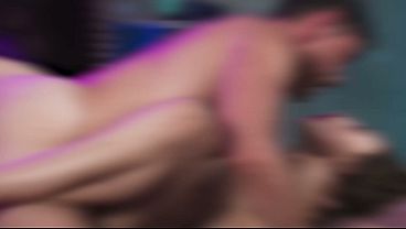 Adultmobile – Cewek Rusia Brunette Sexy Pakai Fishnet Nikmatin Kontol Gede Di Semua Posisi Erotis