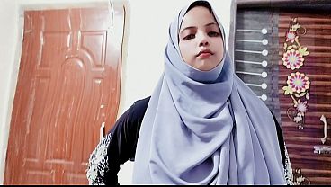 Desi Hijab Stepmom Sange, Ngentot Sama Anak Tiri Di Kamar.