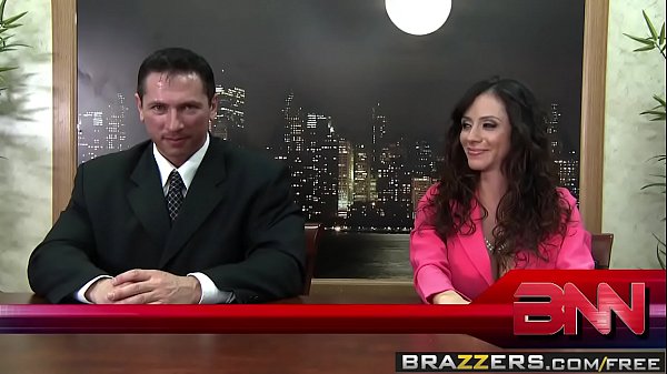 Nonton Brazzers – Big Tits Di Kantor – Adegan Fuck The News Bareng Ariella Ferrera, Nikki Sexx, Dan John Str, Montok-montoknya Bikin Makin Pengen