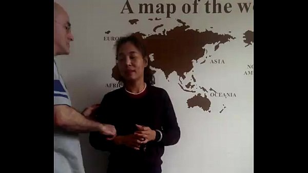 Bule Amerika Sama Istri Cina-nya Plus Bocah Cina Satu, Tiga Baris Di Dongguan, Main Senggama Panas.