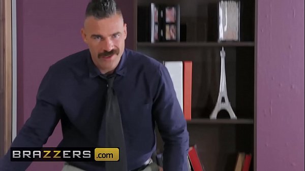 Payudara Besar Di Kantor – (monique Alexander, Charles Dera) – Bos Dikendalikan Dari Jarak Jauh – Brazzers