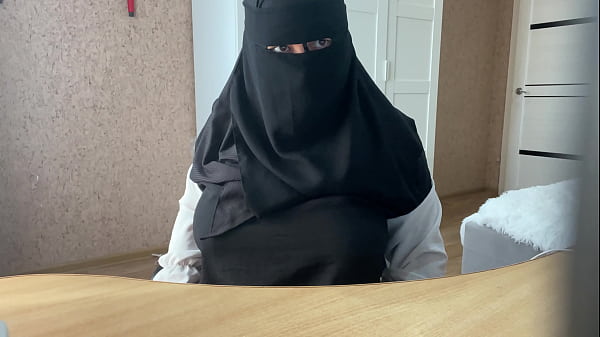 Arab Milf Colmek Live Di Webcam, Bikin Makin Basah
