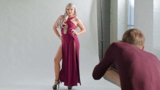 Brazzers – Cewek Model Paling Hot, Siap Digoyang Sampai Puas