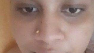 Gemuk Banget, Jari Muter-muter Di Memek