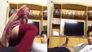 Ibu Montok Naik Kontol Teman Anaknya, Ngentot Di Bangladesh