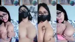 Tante Cinta Tobrut Pamer Kontol Sambil Cosplay, Siap Dijilat Dan Digoyang.