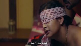 Tonton Seri Web India Panas: Istri Ditutup Matanya Digarap Suami Sendiri