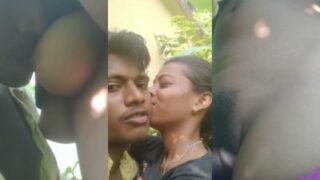 Video Mesum Pasangan India Selatan Di Semak-semak, Mms Bugil Bikin Malu