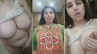 Video Telanjang Pacar Cewek Montok Goyang Bugil Di Depan Kamera